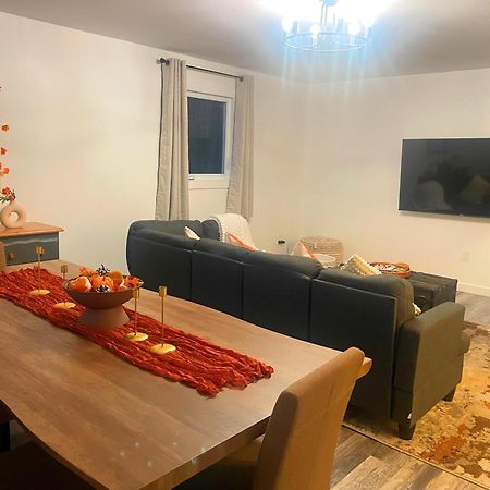 Private Cottage With Huge Private Dog Park! Barrys Bay Екстериор снимка