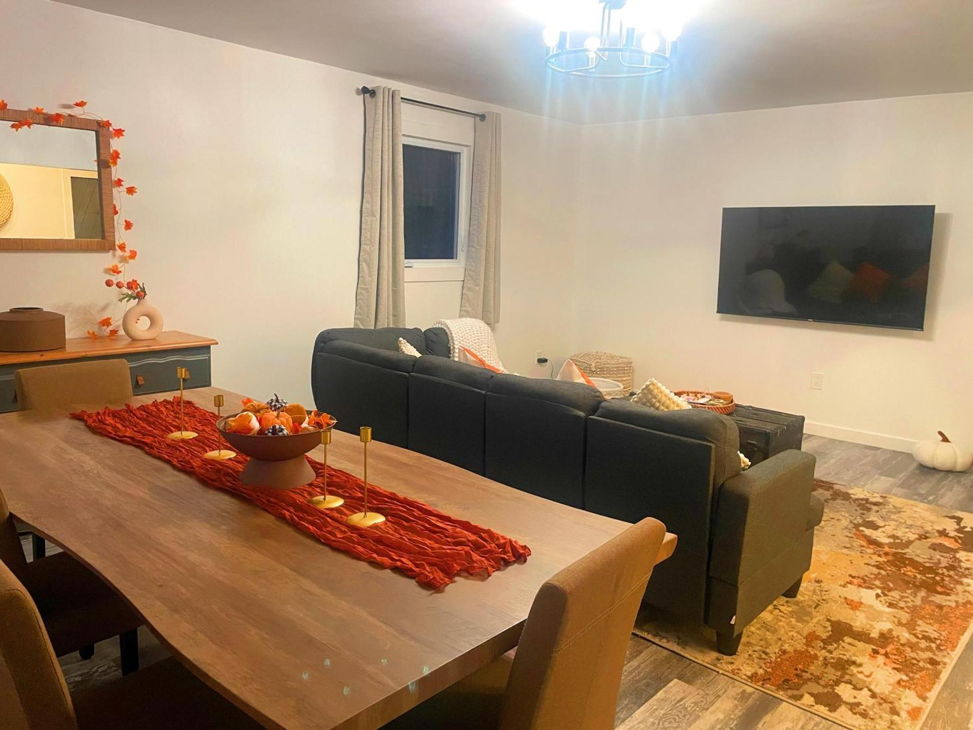 Private Cottage With Huge Private Dog Park! Barrys Bay Екстериор снимка